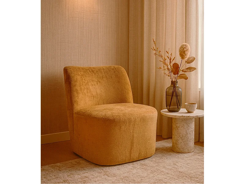 Butaca de 69x65x75 cm con mecanismo giratorio de 360º y estructura de madera mostaza Gian