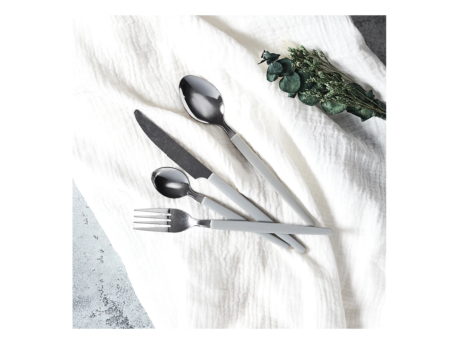 Menagere 16pcs Indispensable Gris