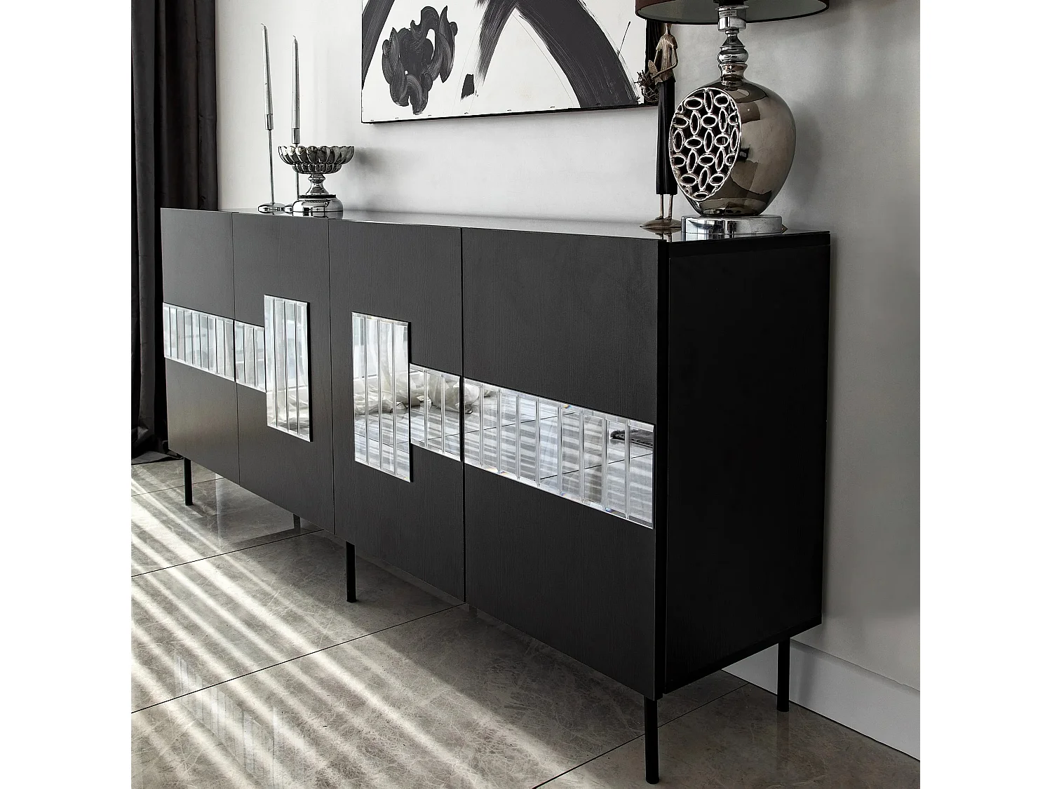 Elegante credenza, nera e fumé, 180 x 80 x 40 cm | Pannello truciolare rivestito in melamina al 100%, spessore 18 mm | Design moderno per casa e uffic