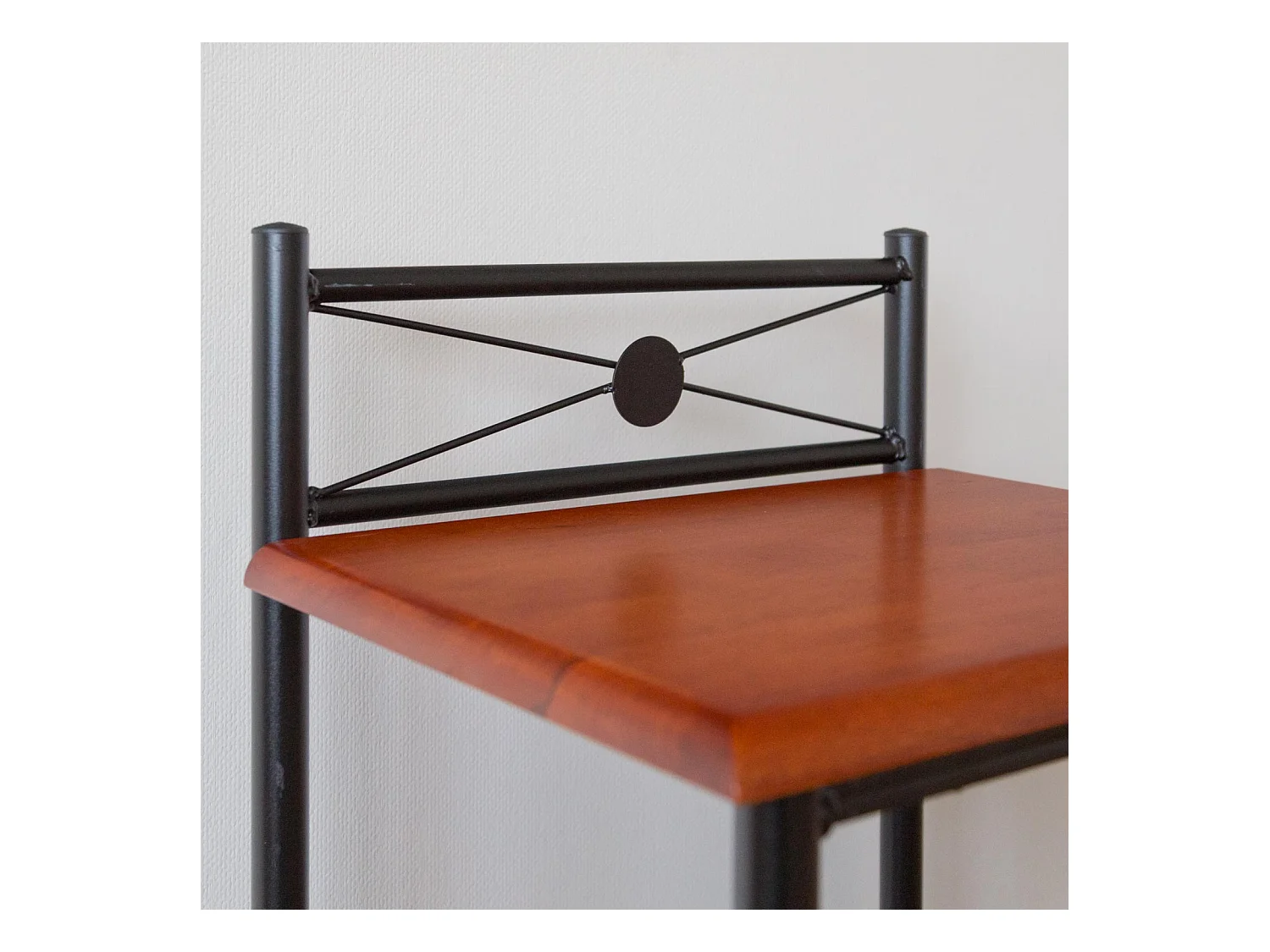 Nachtkastje 64x45x35 cm zwart