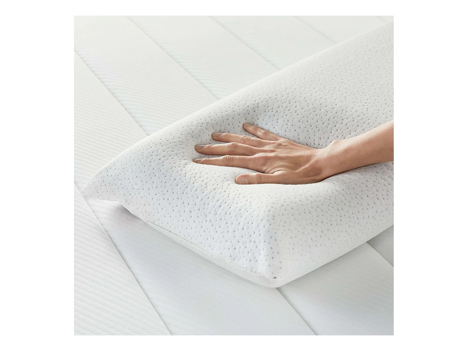Oreiller viscoélastique en bambou respirant blanc 90 x 35 cm