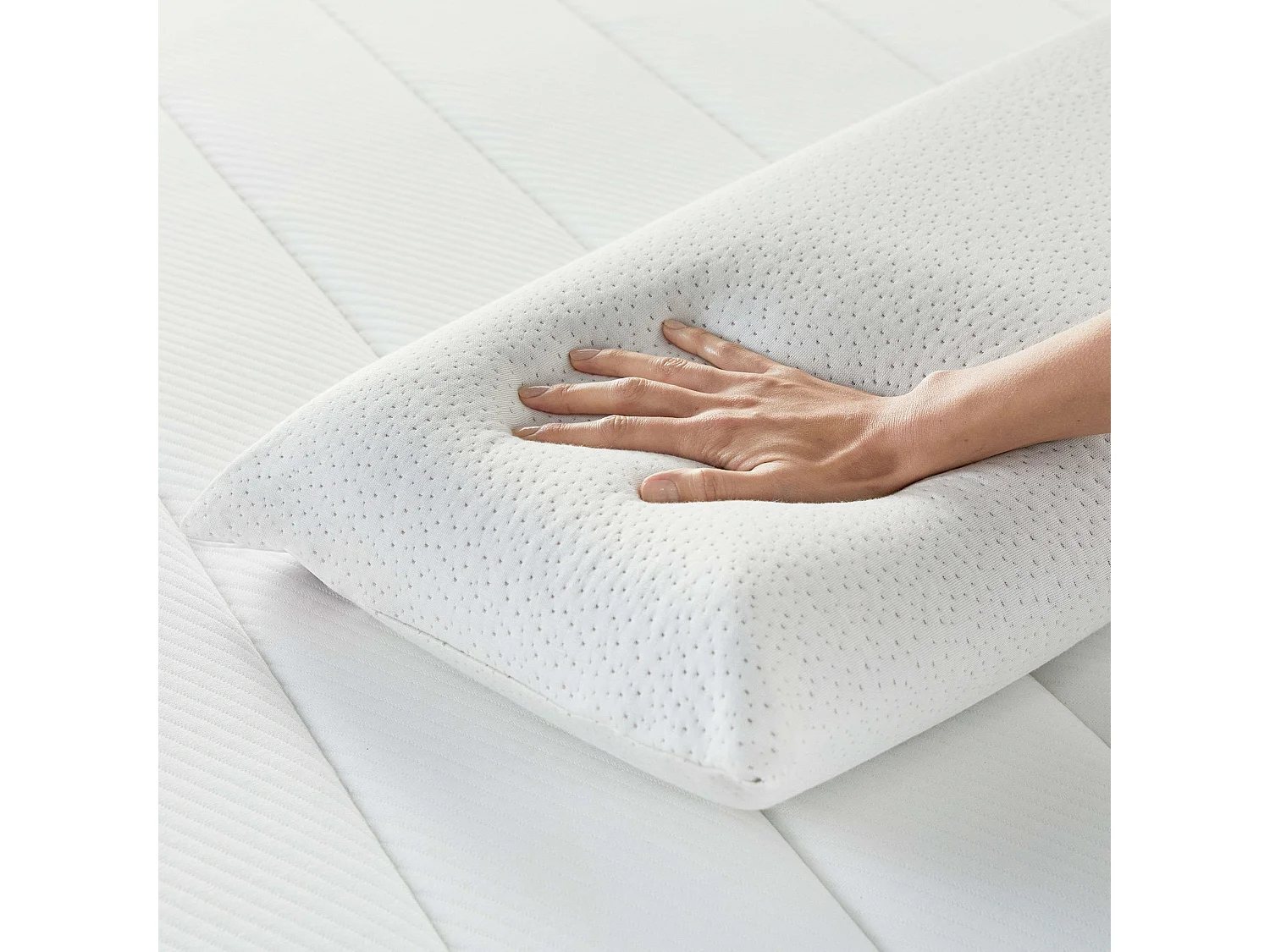 Oreiller viscoélastique en bambou respirant blanc 90 x 35 cm