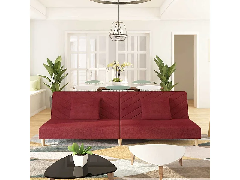 2-zits slaapbank met twee bordeauxrode stoffen kussens