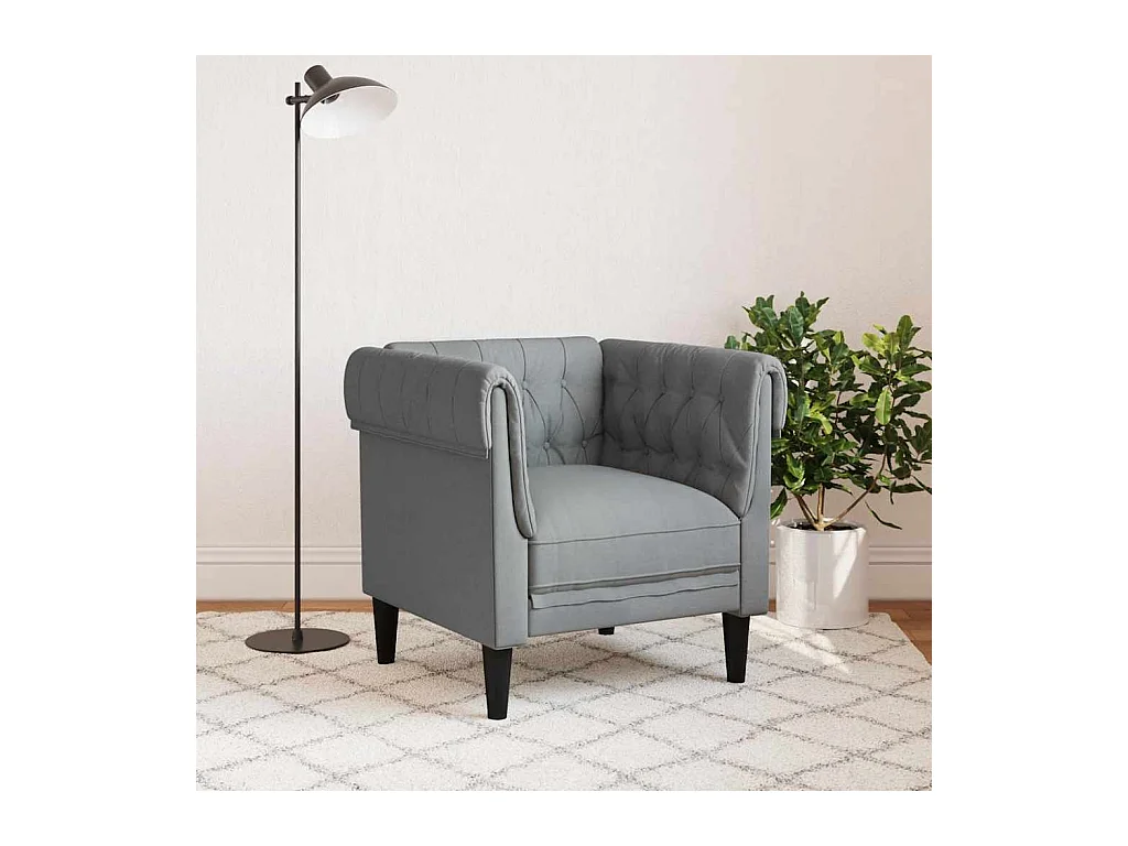 Chesterfield fauteuil in lichtgrijze stof