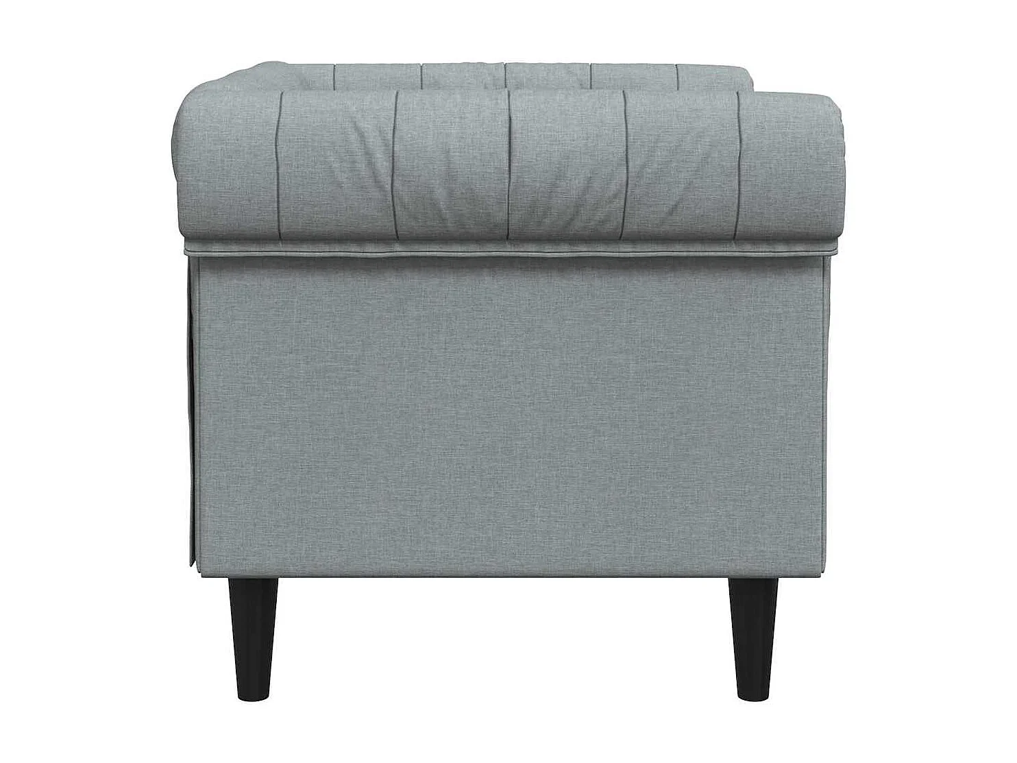Sillón Chesterfield en tela gris claro