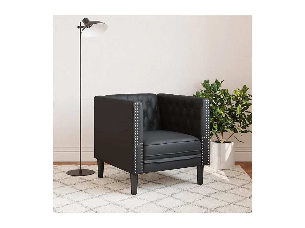 Poltrona Chesterfield in similpelle nera