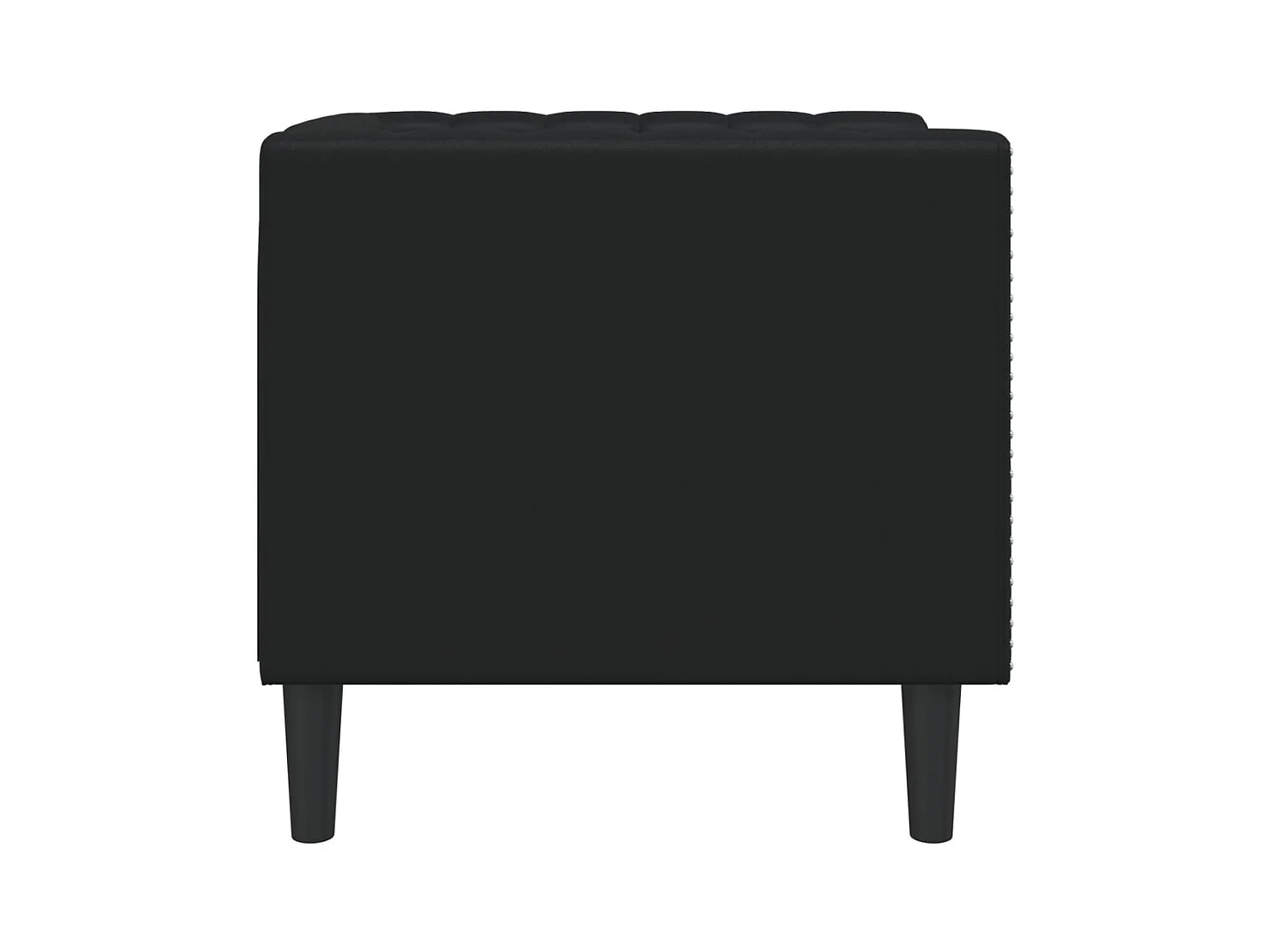 Poltrona Chesterfield in similpelle nera