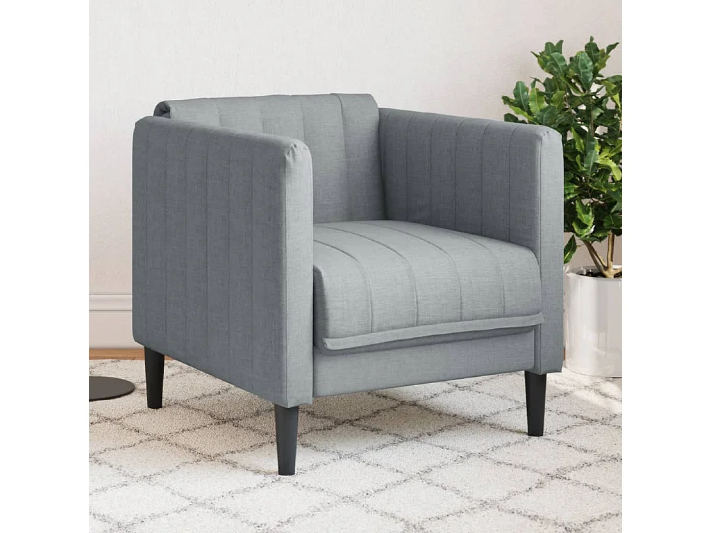 Sillón de tela gris claro