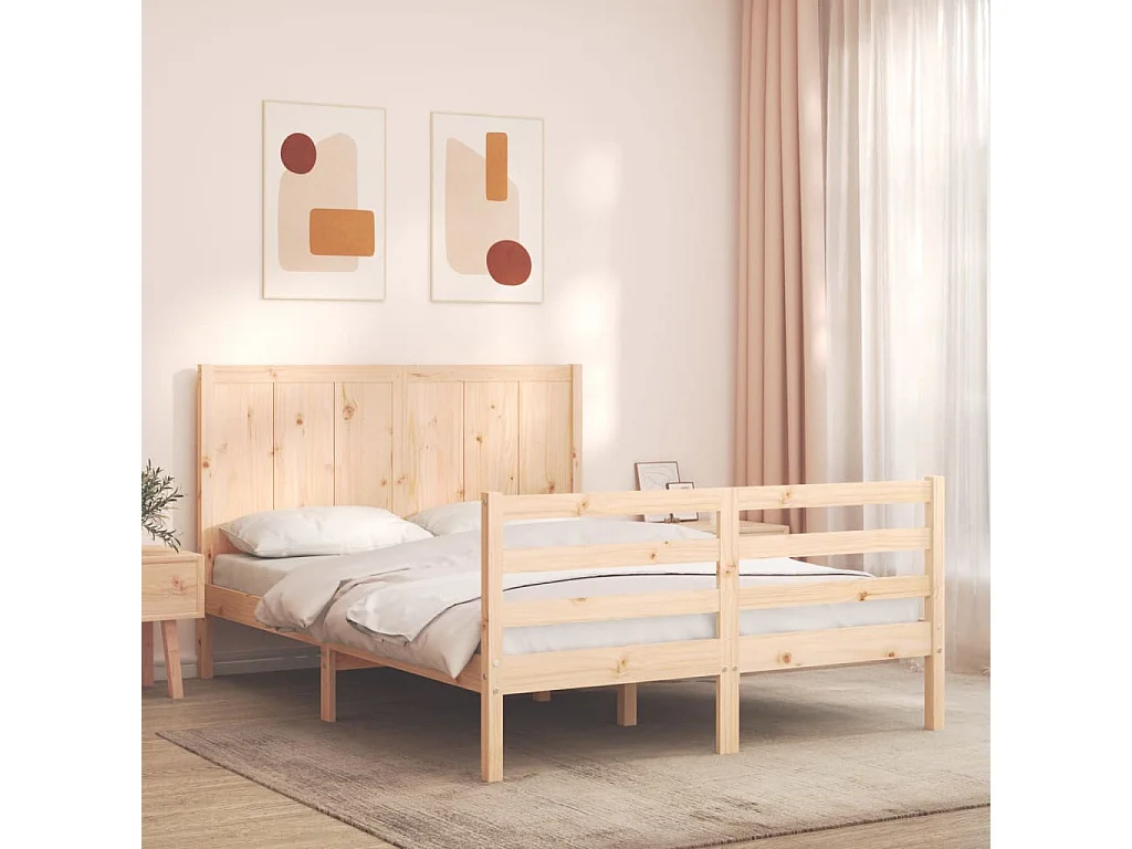 Bedframe van massief hout zonder matras