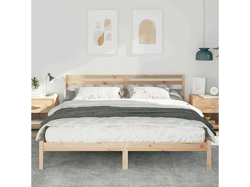 Estructura de cama con cabecero de madera de pino marrón