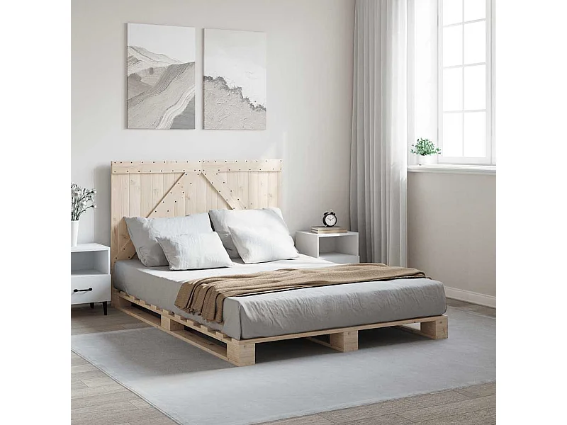 Bedframe zonder matras met massief houten hoofdeinde