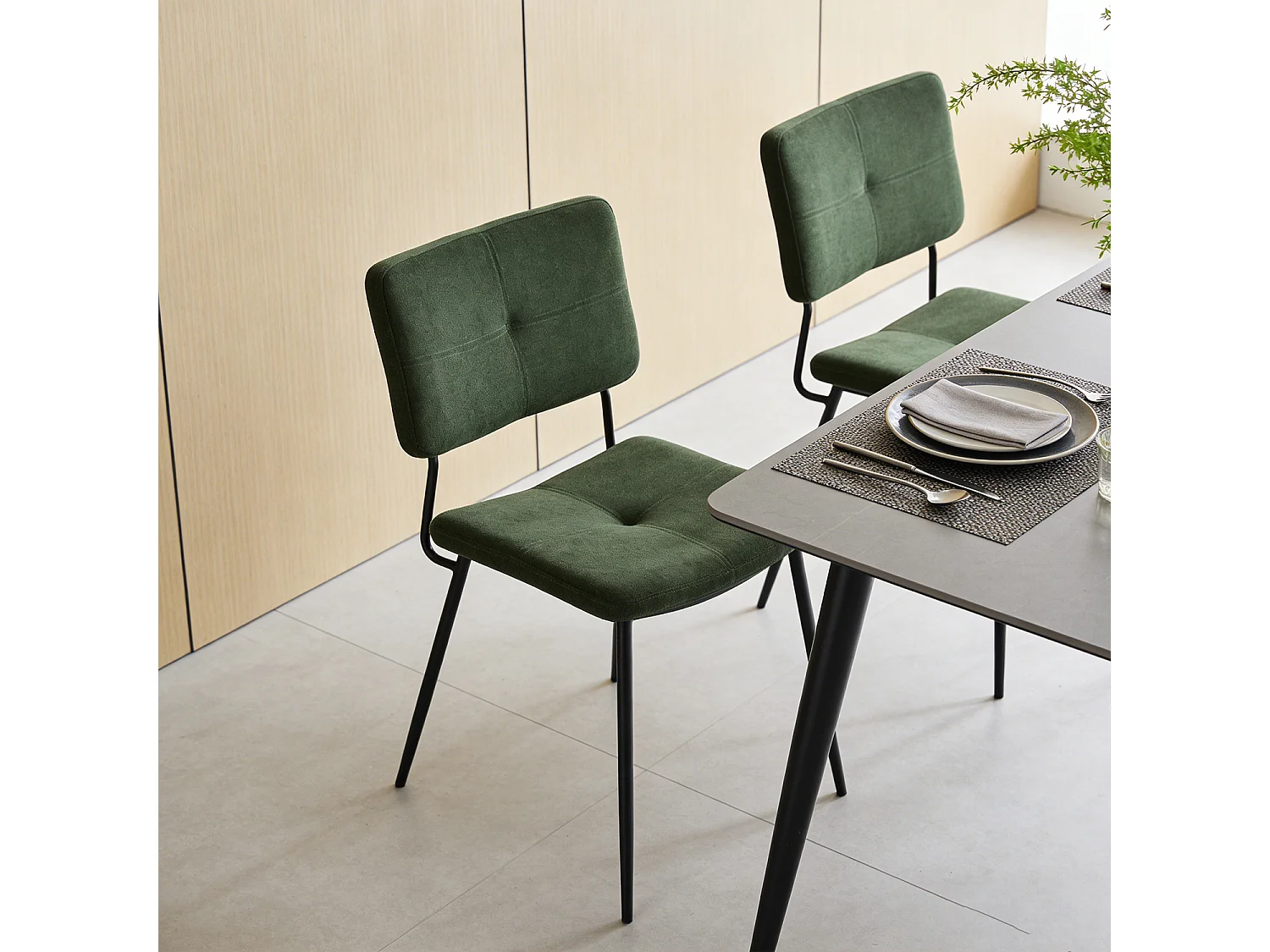 Lot de 2 Chaises de Salle à Manger Rétro Fauteuil Assise Rembourrée en Tissu Pieds en métal pour Cuisine Salon Chambre Bureau Vert, 59,5x45x82cm