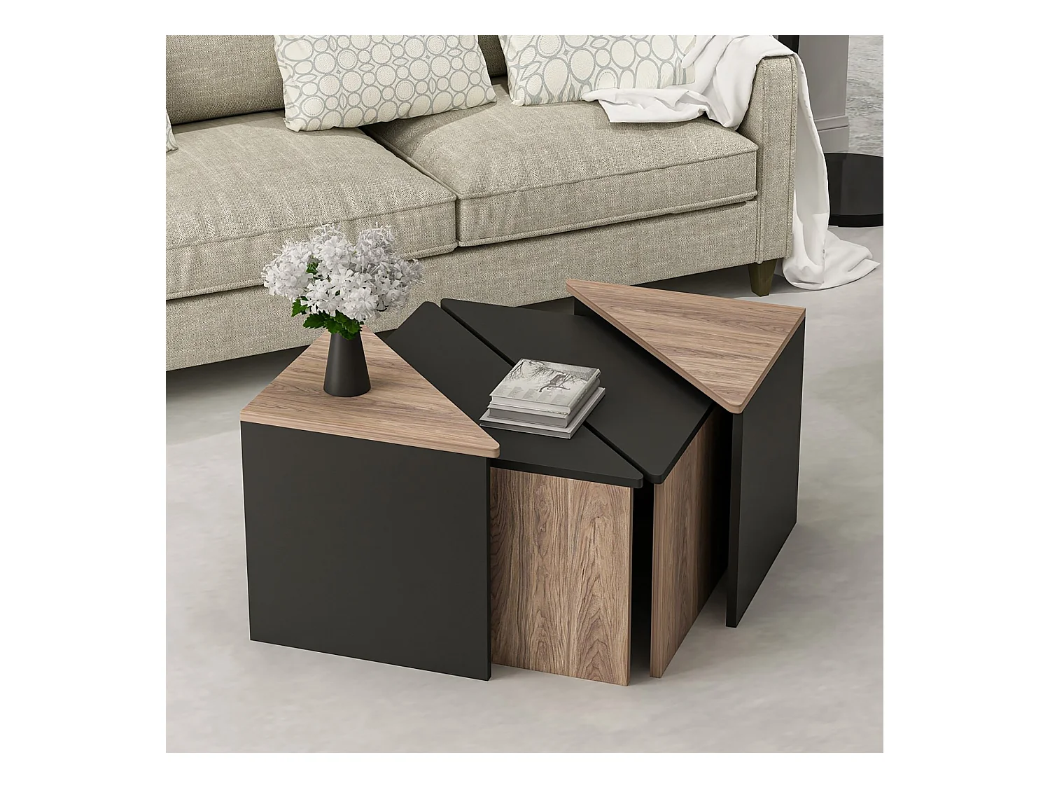 Set de 4 tables basses Frederikshavn carrées gigognes effet chêne / anthracite [en.casa]