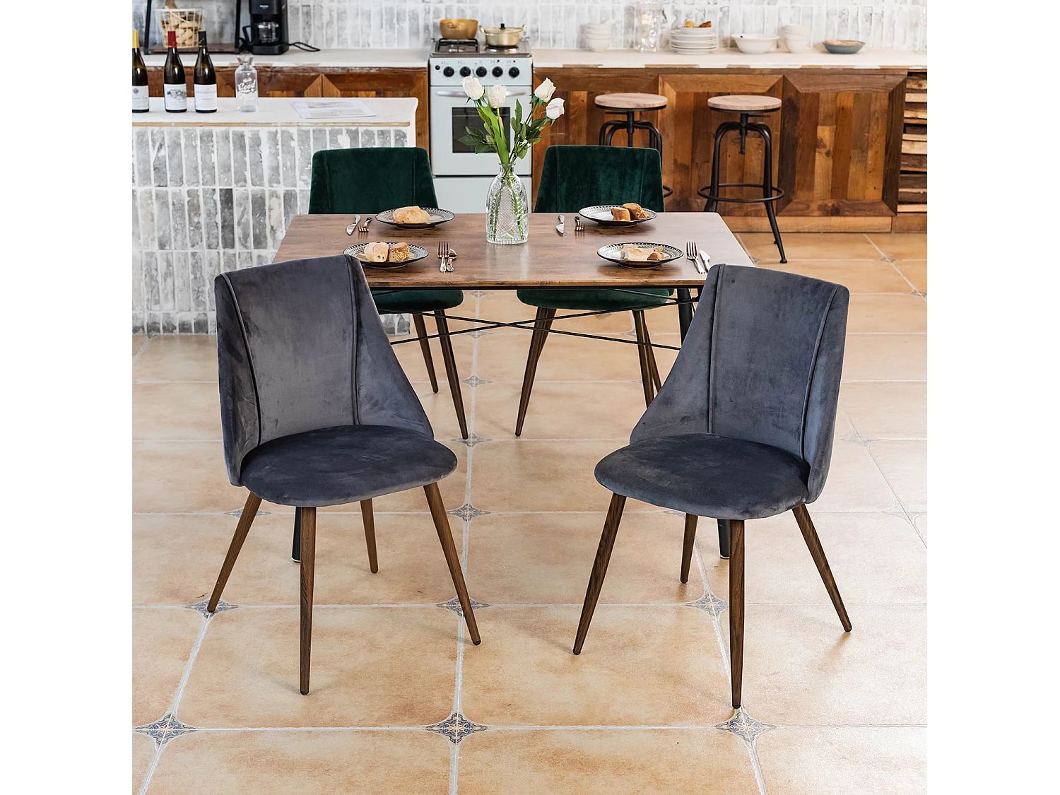 Lot De 2 Chaise De Salle À Manger Velours Gris Pieds En Métal Imitation Noyer Style Scandinave