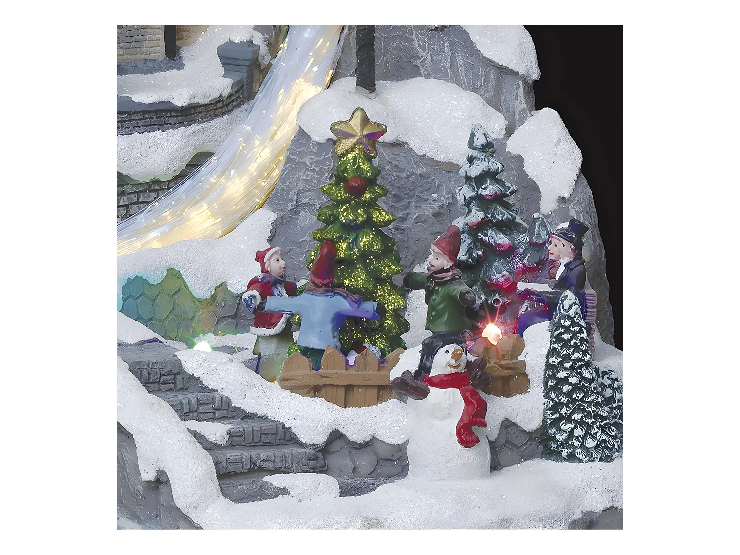 Village de Noël lumineux et animé Eglise du village avec cascade en fibre optique