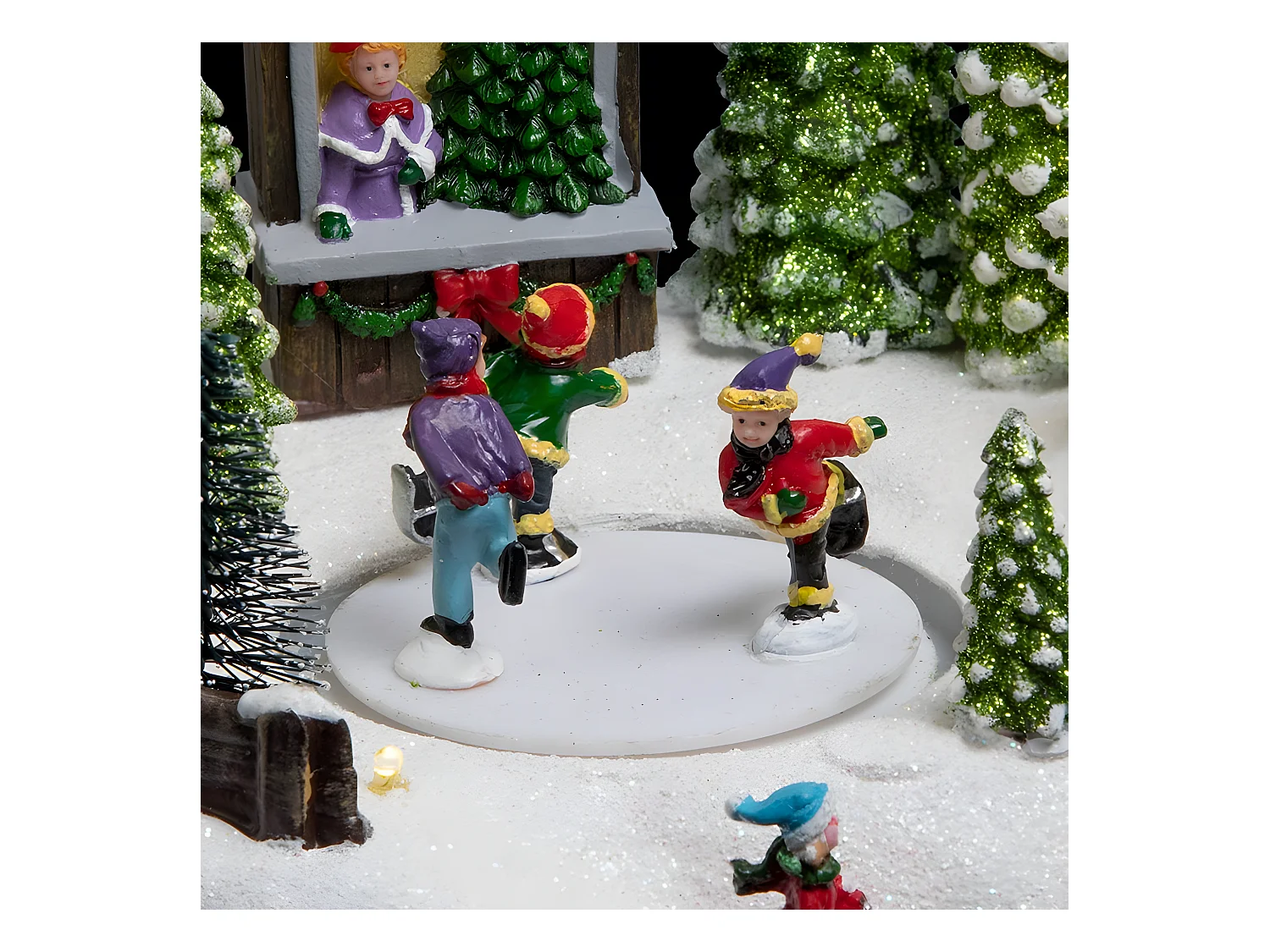 Village de Noël lumineux  Patinoire dans la Forêt