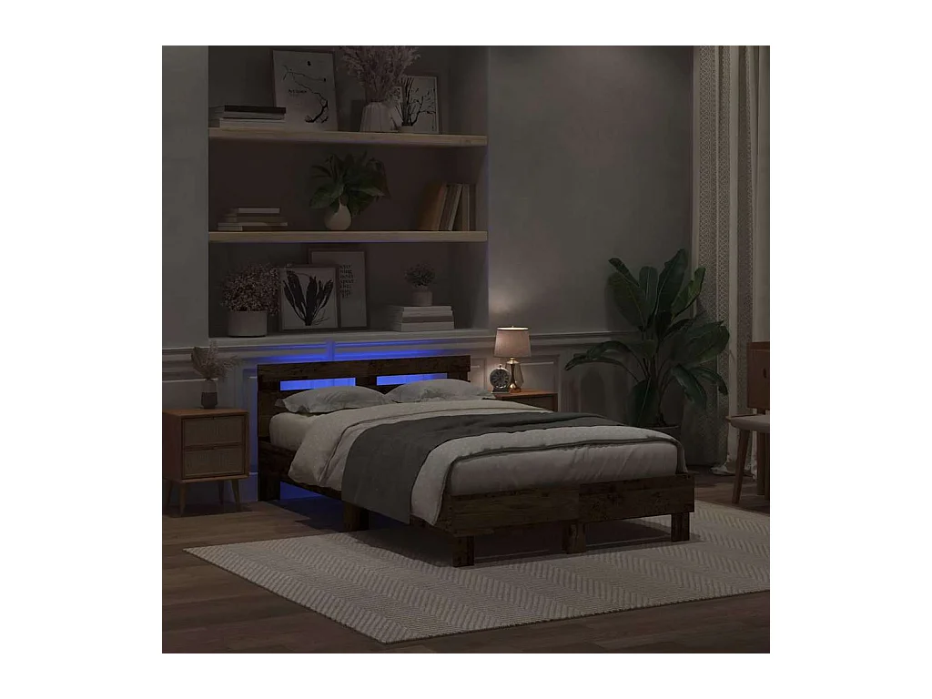 Bedframe antiek hout 120 x 190 cm bewerkt hout