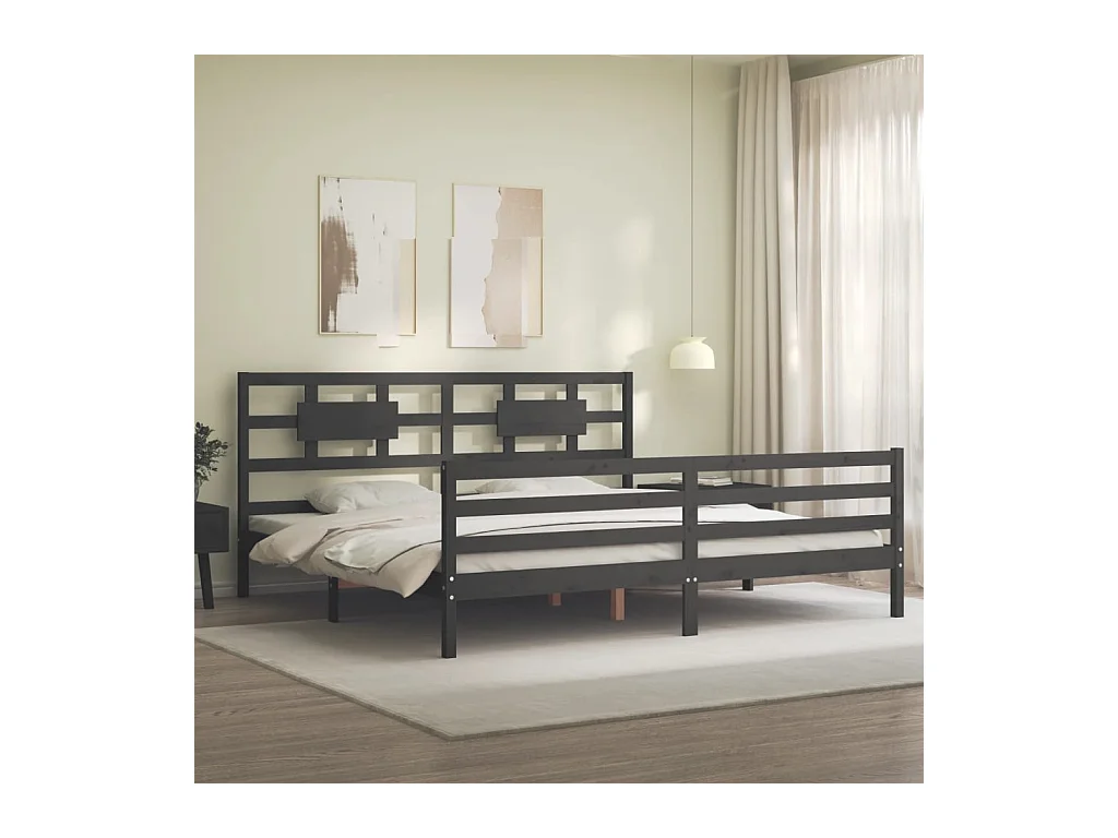 Bedframe zonder matras grijs 200x200 cm massief hout