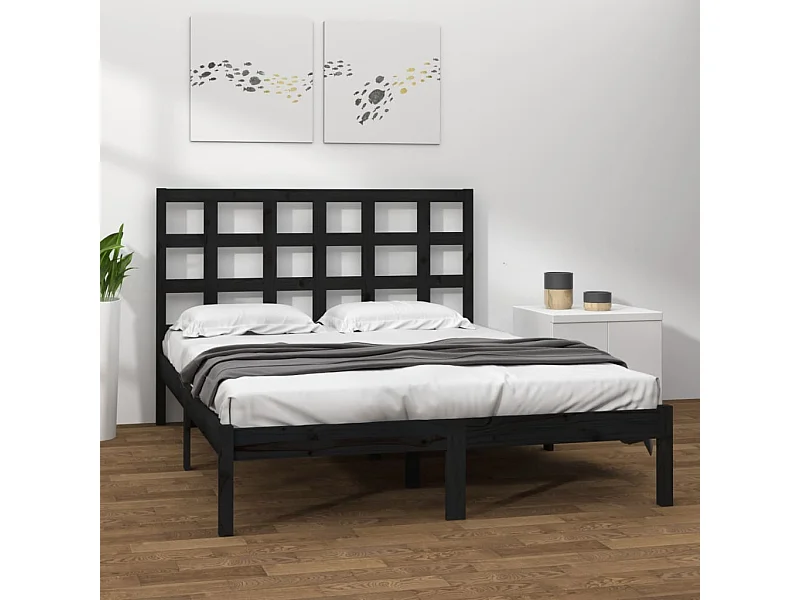 Bedframe zonder matras zwart 200x200 cm massief hout