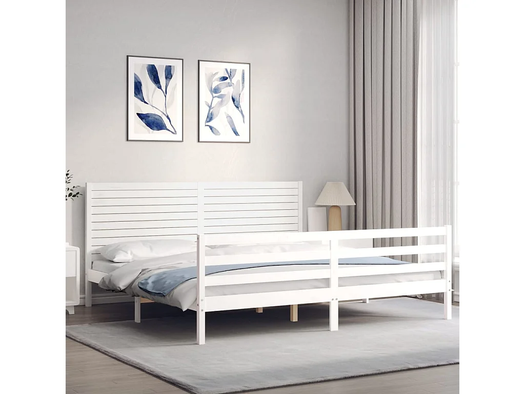 Bedframe zonder matras wit 200x200 cm massief hout