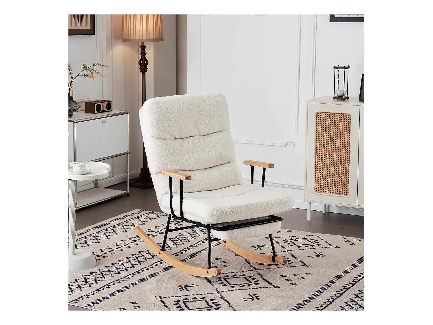 Sillón mecedora cómodo con mecanismo de ajuste por gravedad y reposapiés manual, blanco