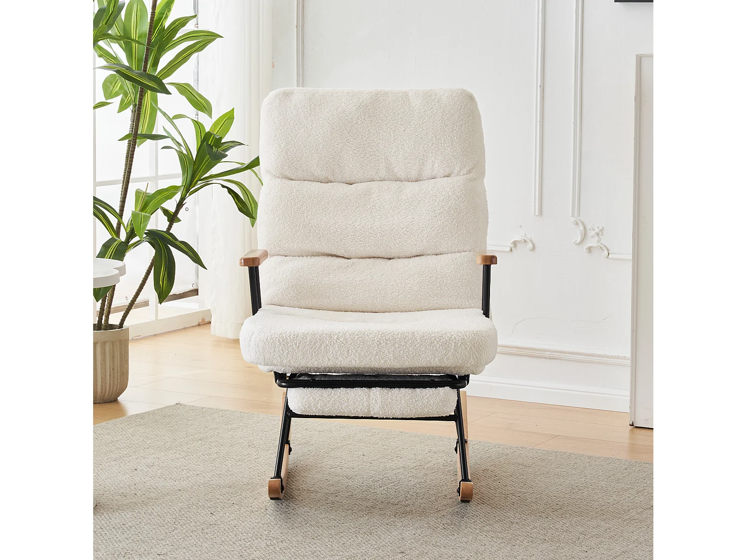 Fauteuil à bascule confortable avec mécanisme de réglage par gravité et repose-pieds manuel, blanc