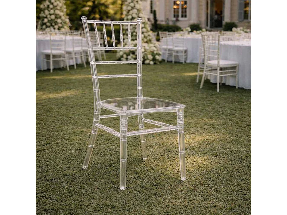 Chaise de salle à manger Chiavarina empilable en polycarbonate transparent pour événements