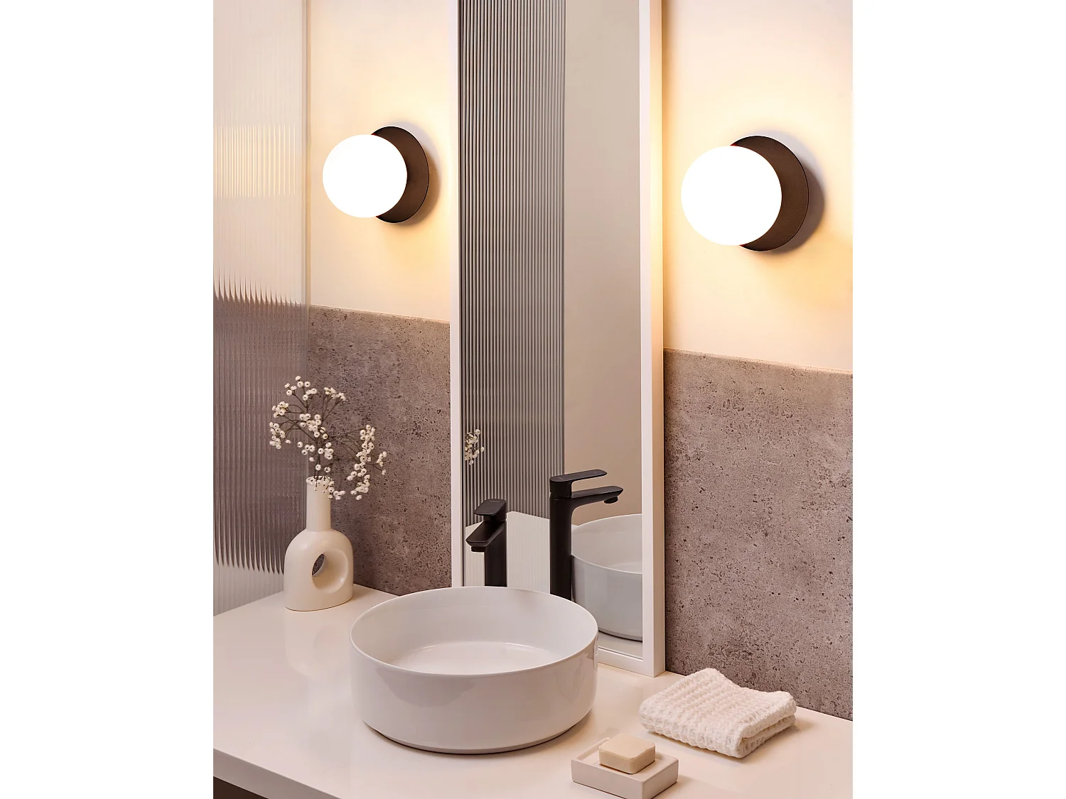 Set of 2 Wall Lamps BOUBLE Black Metal