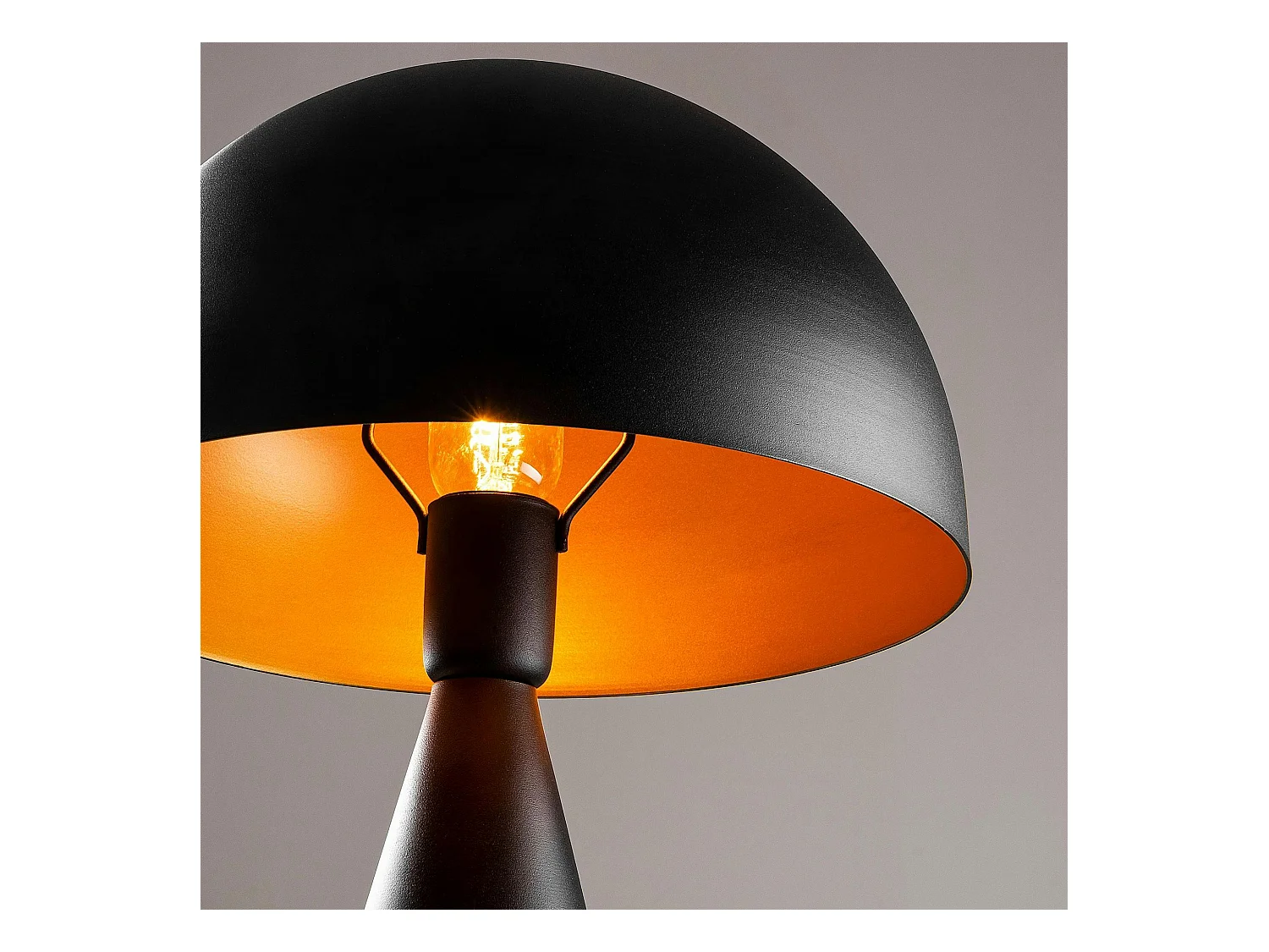 Lampe de table design noire, abat-jour rond vintage SILE