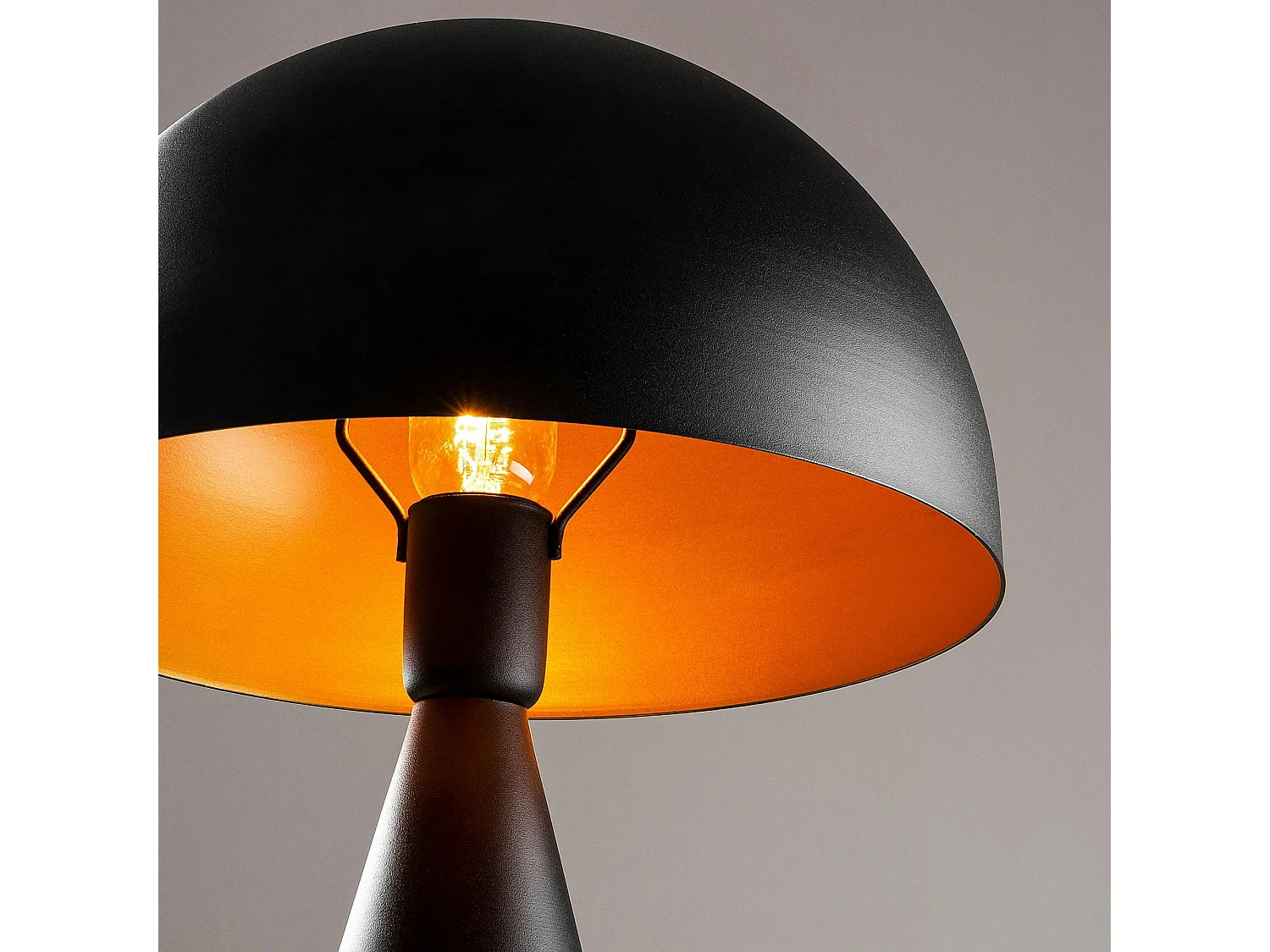 Lampe de table design noire, abat-jour rond vintage SILE