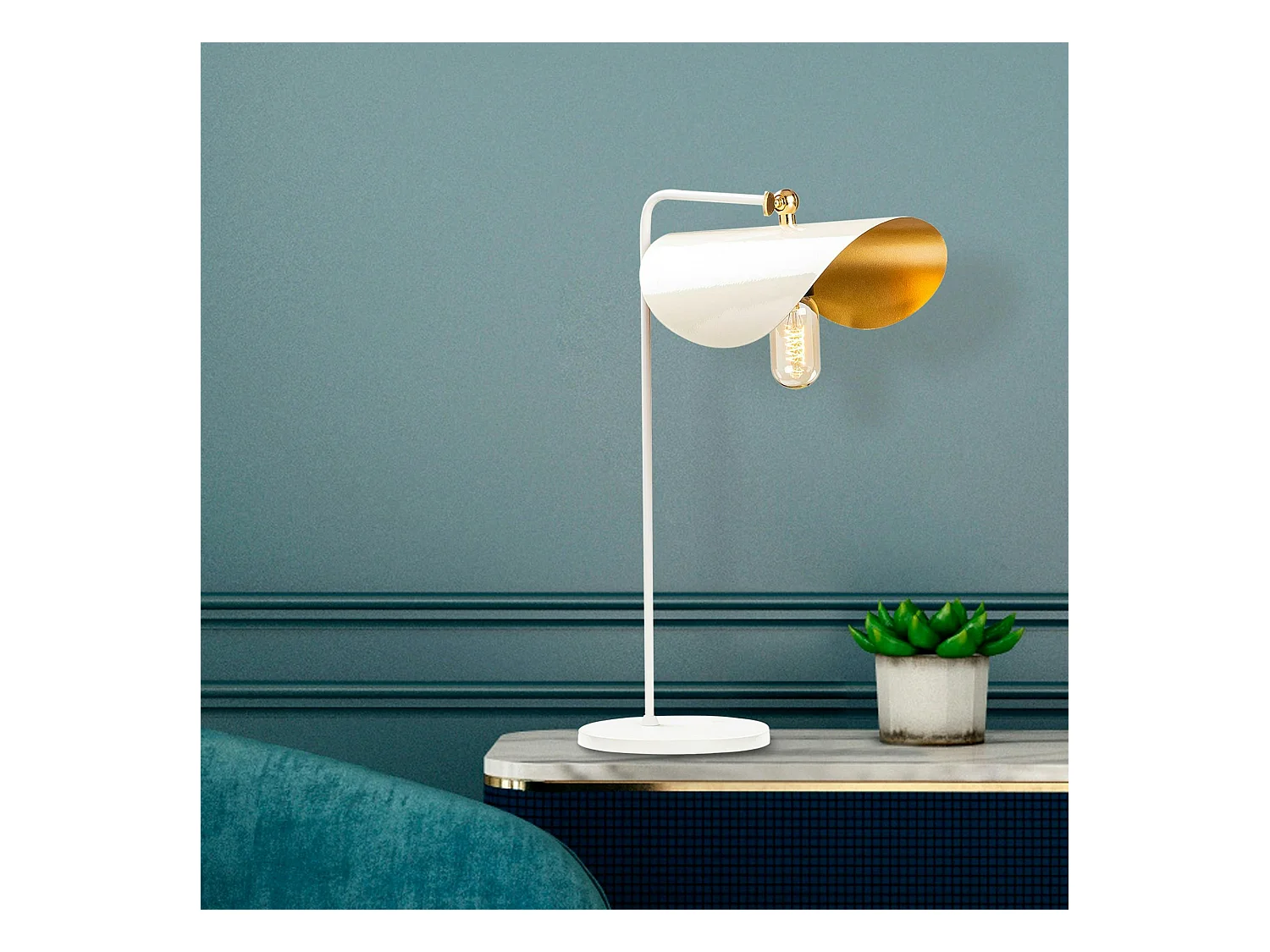 Lampe de table moderne blanche, abat-jour galbé SINOP