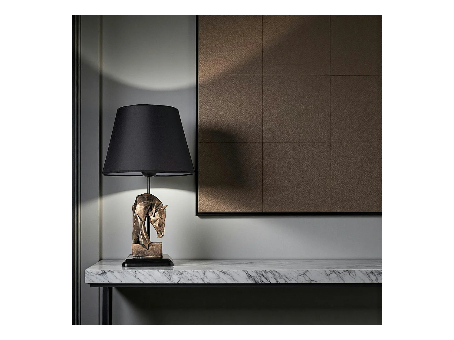 Lampe de salon décorative noire, tête de cheval dorée SILE