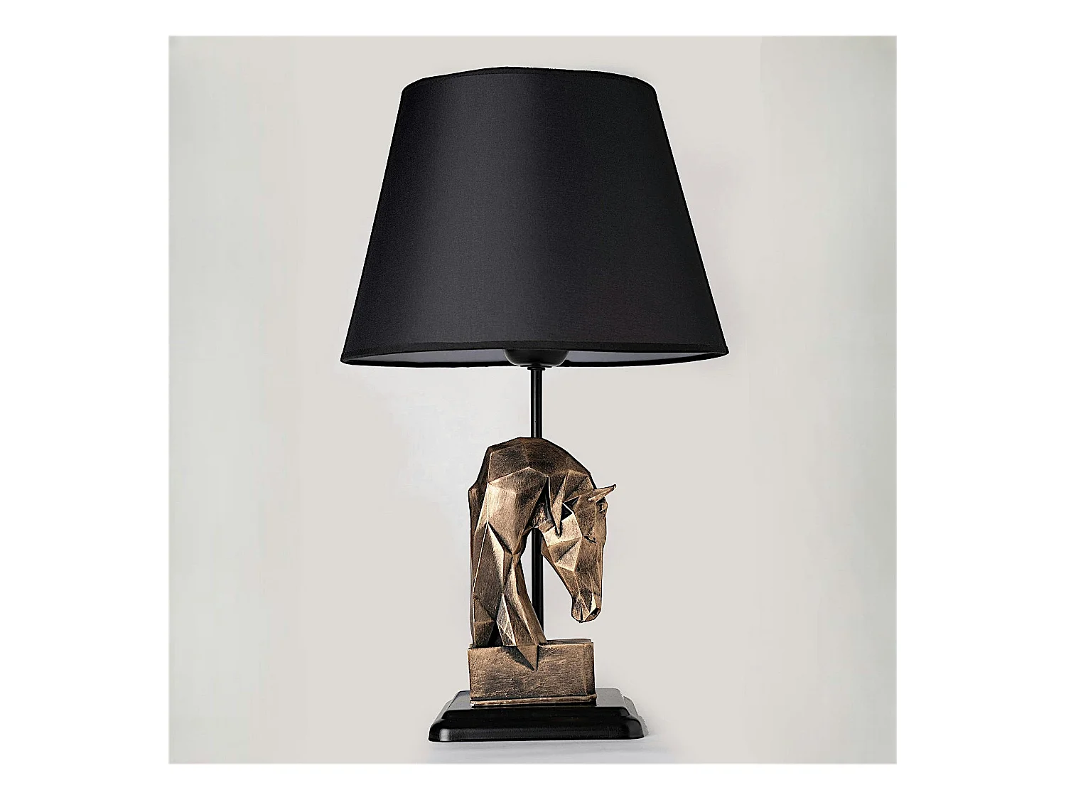 Lampe de salon décorative noire, tête de cheval dorée SILE