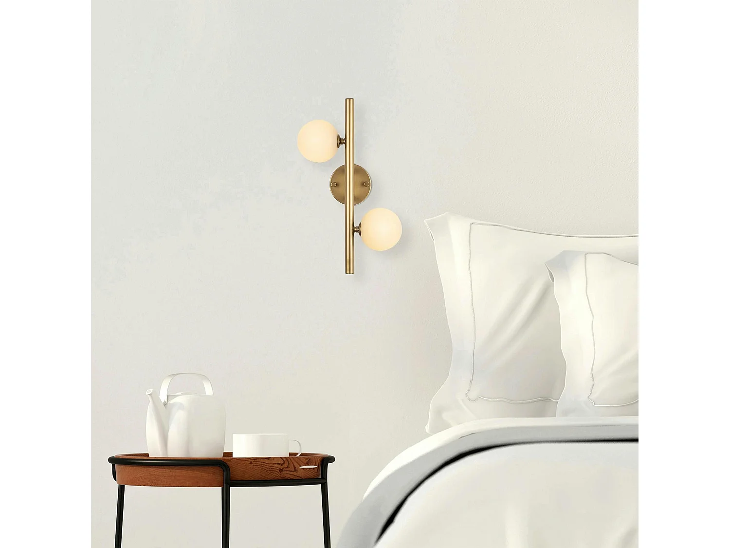 Applique murale art déco dorée, 2 globes blancs L 40 cm SIERRE