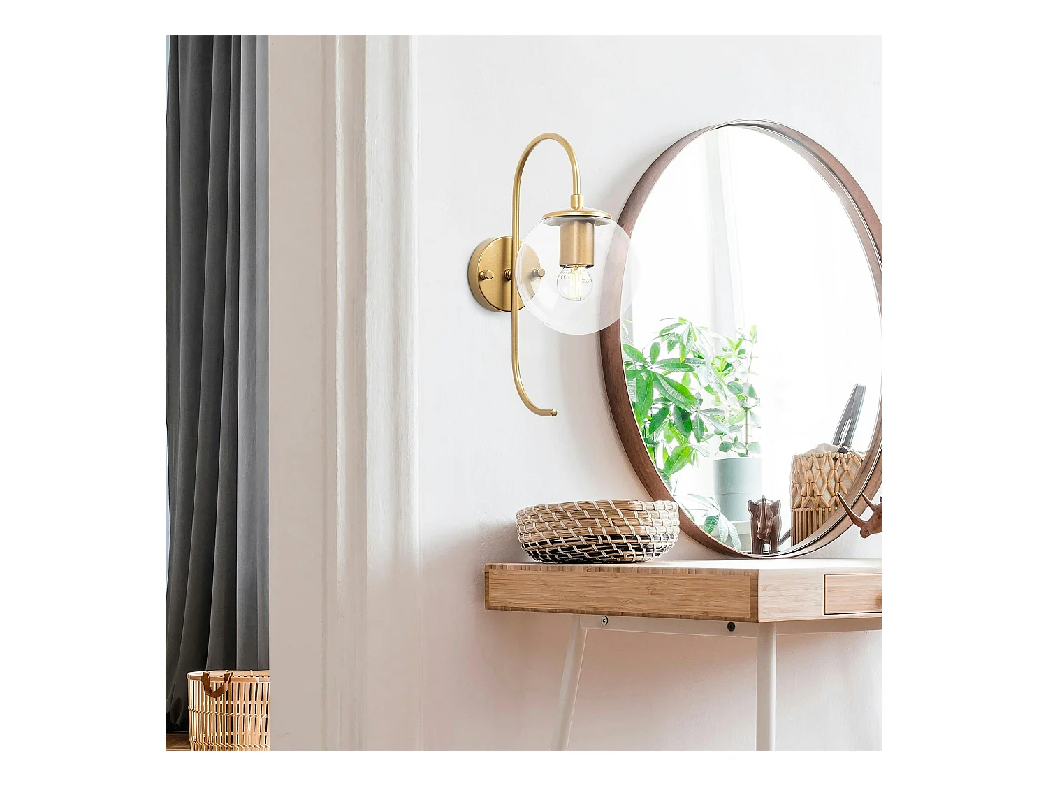 Applique murale moderne dorée, globe verre tige courbe SIERRE