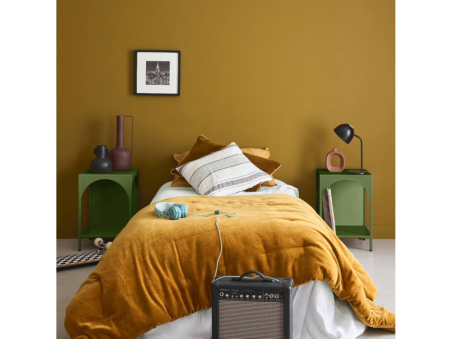 Set 2 comodini, tavolini industriali, verde kaki