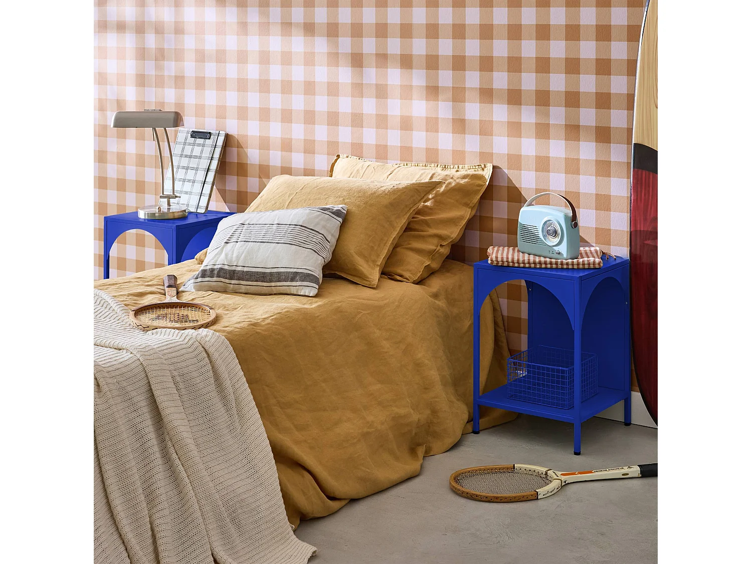 Set 2 comodini, tavolini industriali, blu