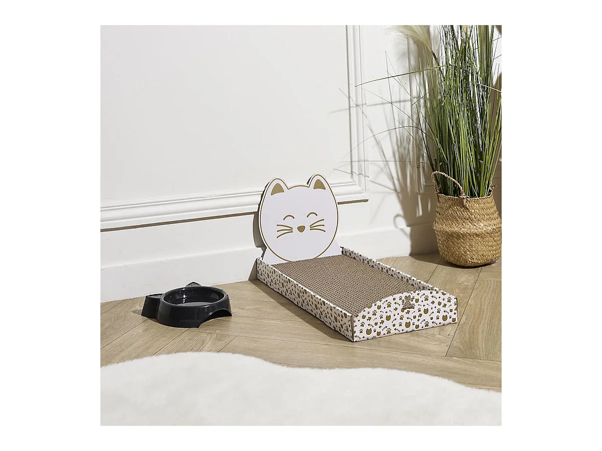 Griffoir pour chat en forme de lit avec tête de lit déco chat