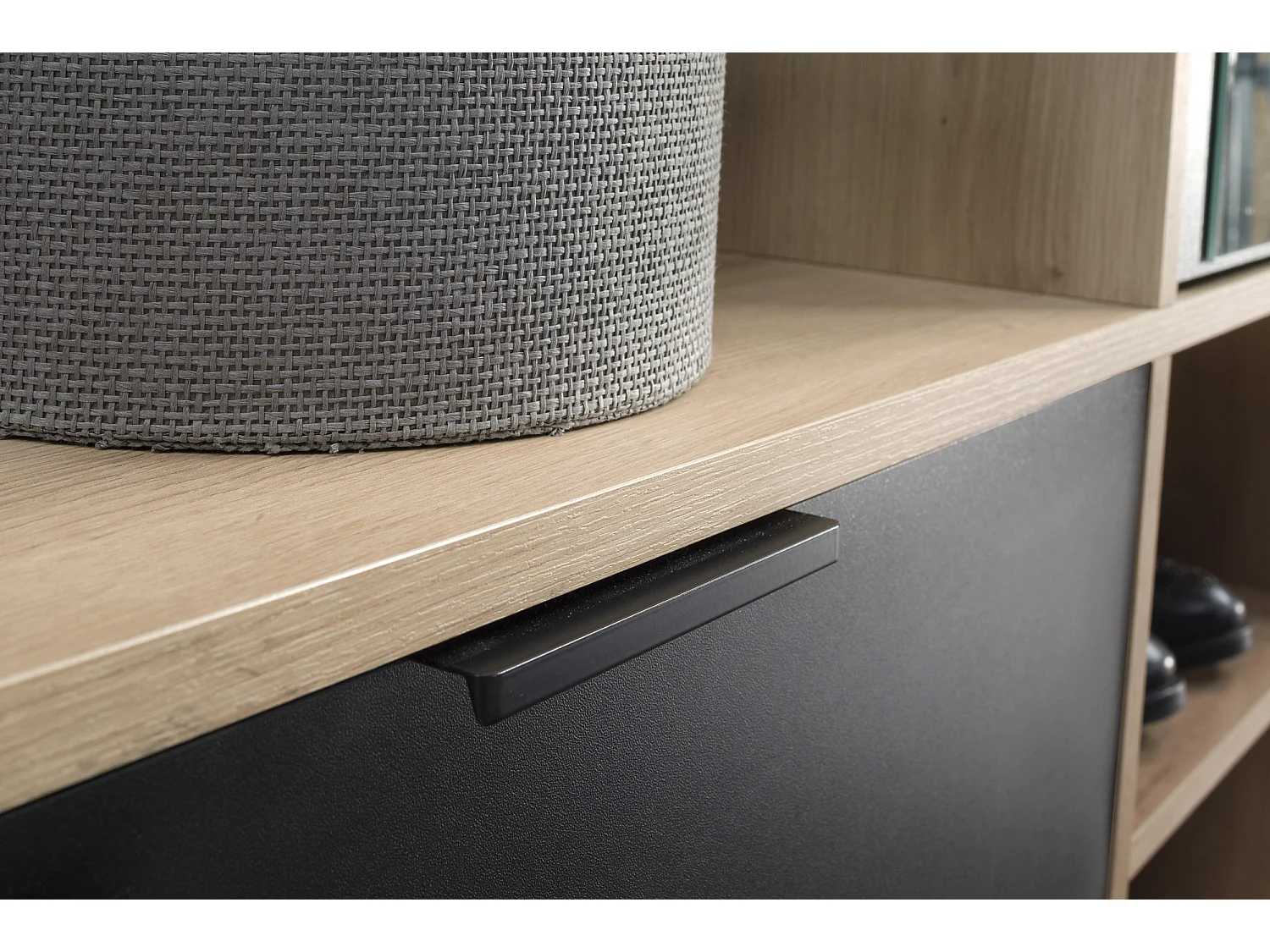 Garderoben-Set mit Spiegel & Sitzbank 100 cm – Flurgarderobe mit Kleiderstange, Ablage, Stauraum – Links oder Rechts – Artisan Eiche – Garderobenschrank Lena