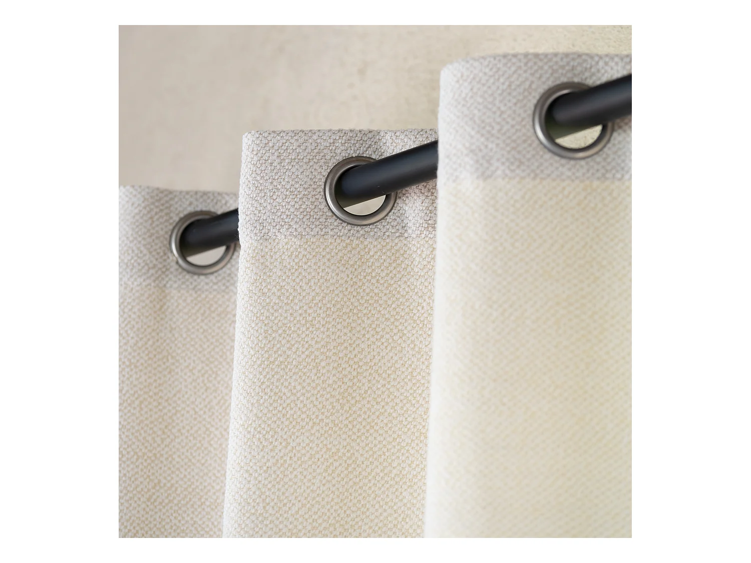 Blickdichter Schlaufenvorhang