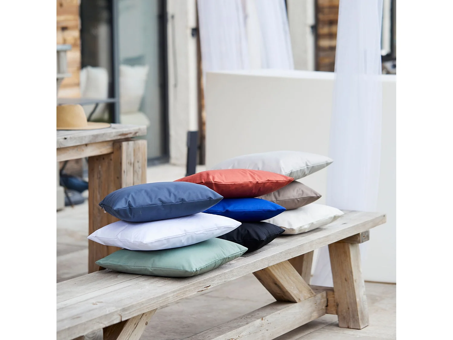 Coussin extérieur imperméable et déhoussable