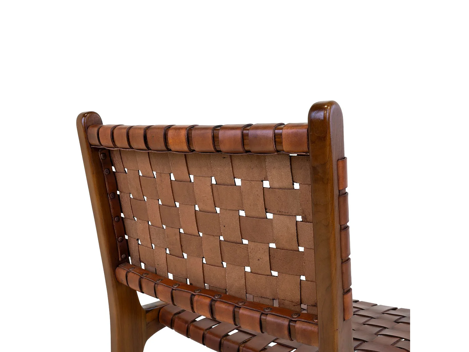 2 chaises de salle à manger en cuir synthétique marron avec pieds en teck