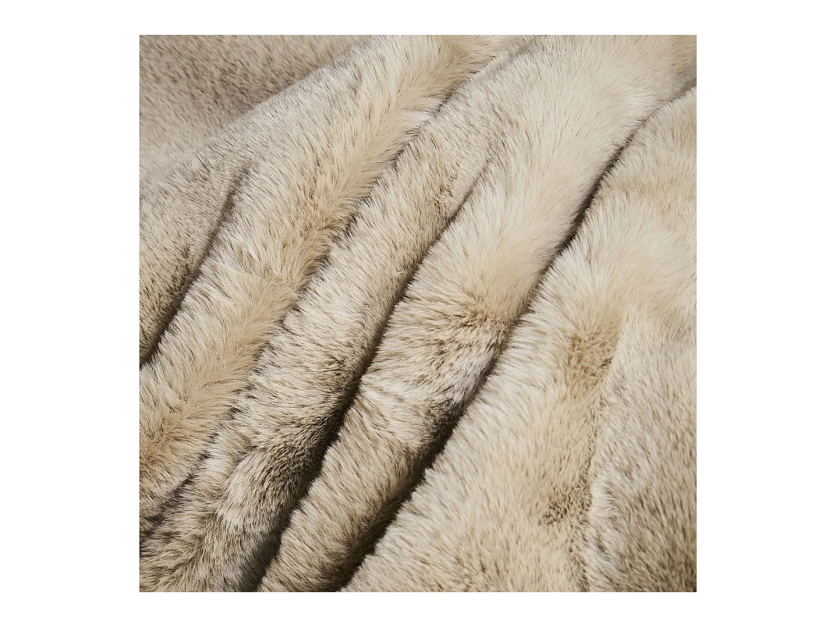 Plaid fausse fourrure 130x180 cm