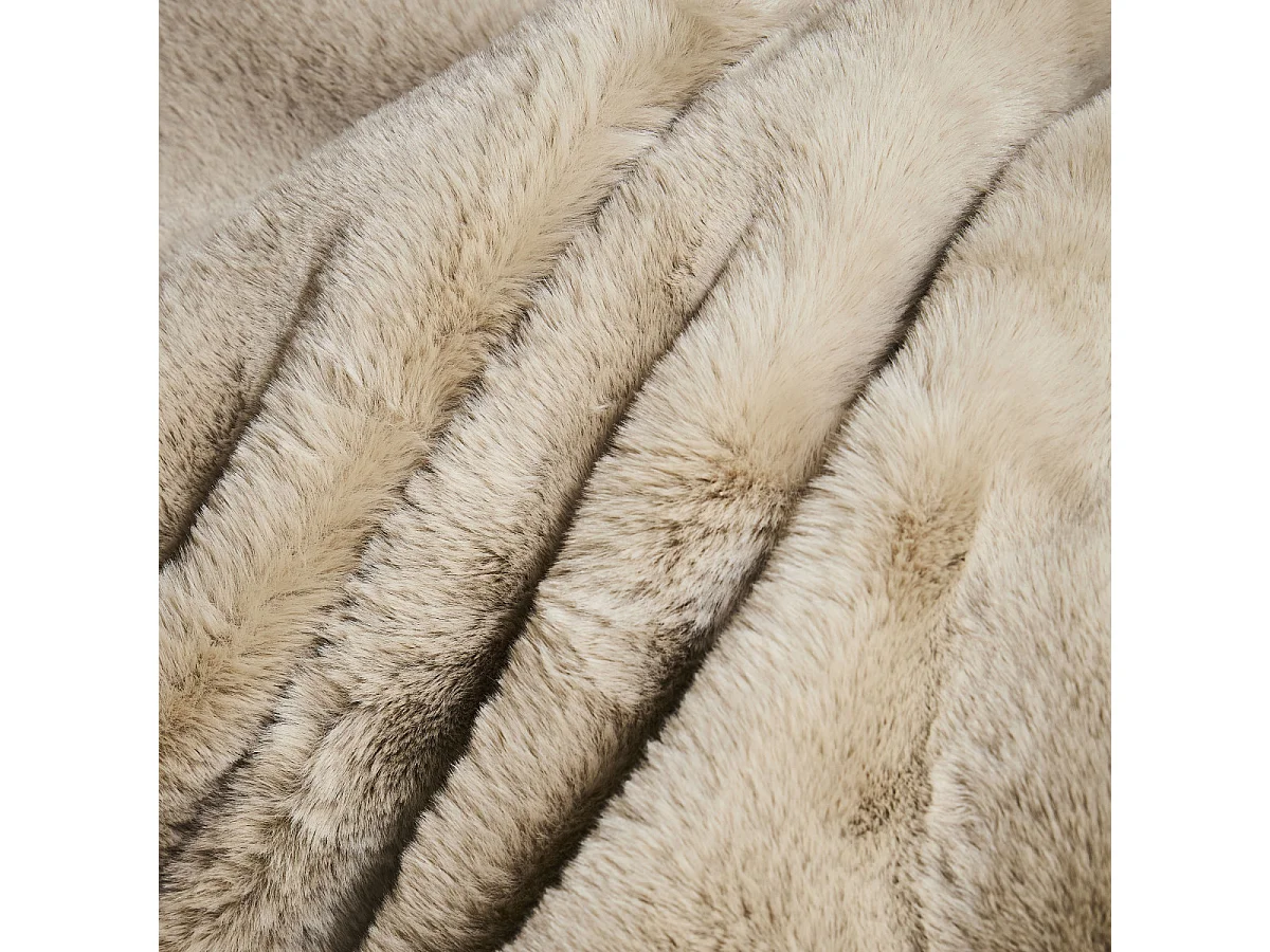 Plaid fausse fourrure 130x180 cm