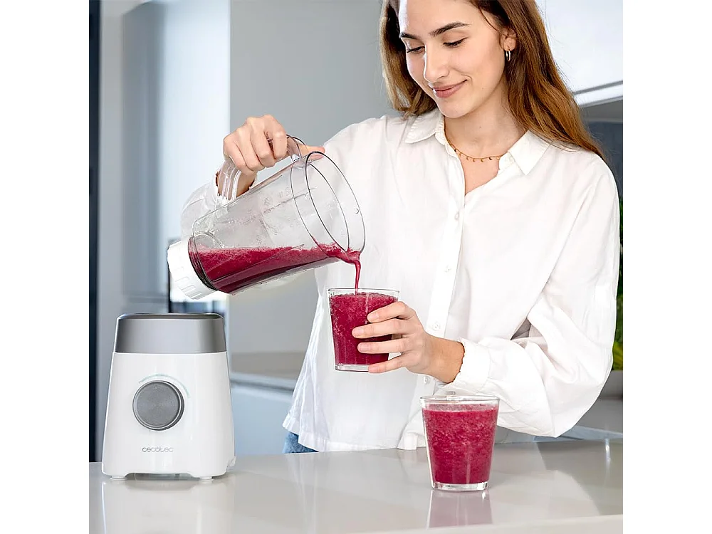 Batidora de vaso Cecotec Power Black Titanium 1300MAX 1300W 2 velocidades blanco 1,5L