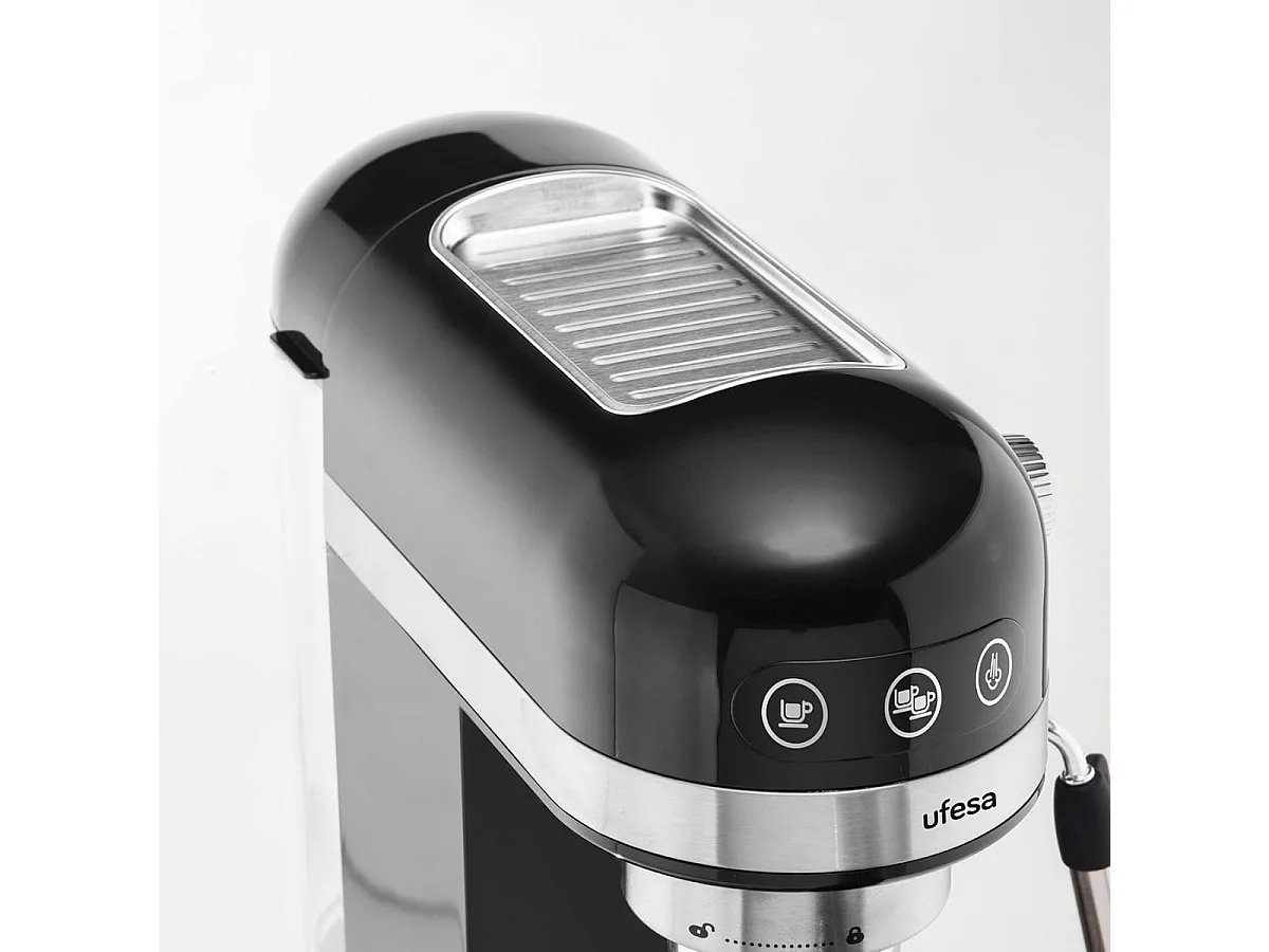 Cafetera espresso Ufesa Palermo 1350W 1,4L panel táctil 2 tazas negro