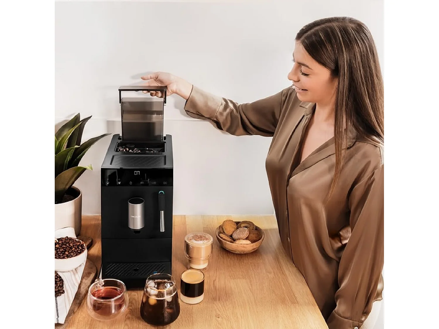 Cafetera superautomáticas Cremmaet Compact Steam Cecotec