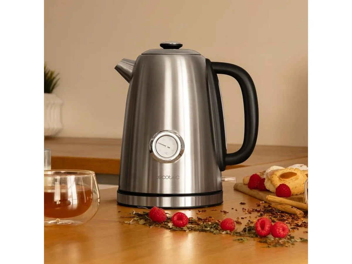 Hervidor de agua Cecotec Thermosense 620 Vintage 2200W 1,7L inox