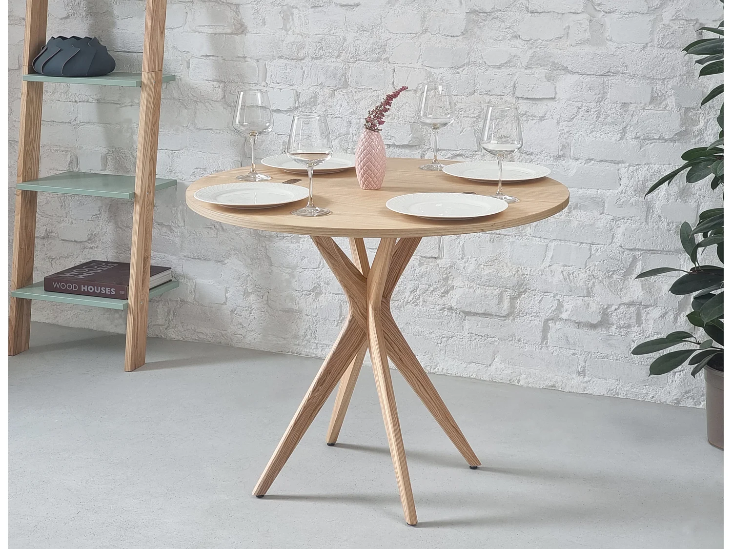 Halbrunder ausziehbarer Esstisch 90 cm Jubi Esche