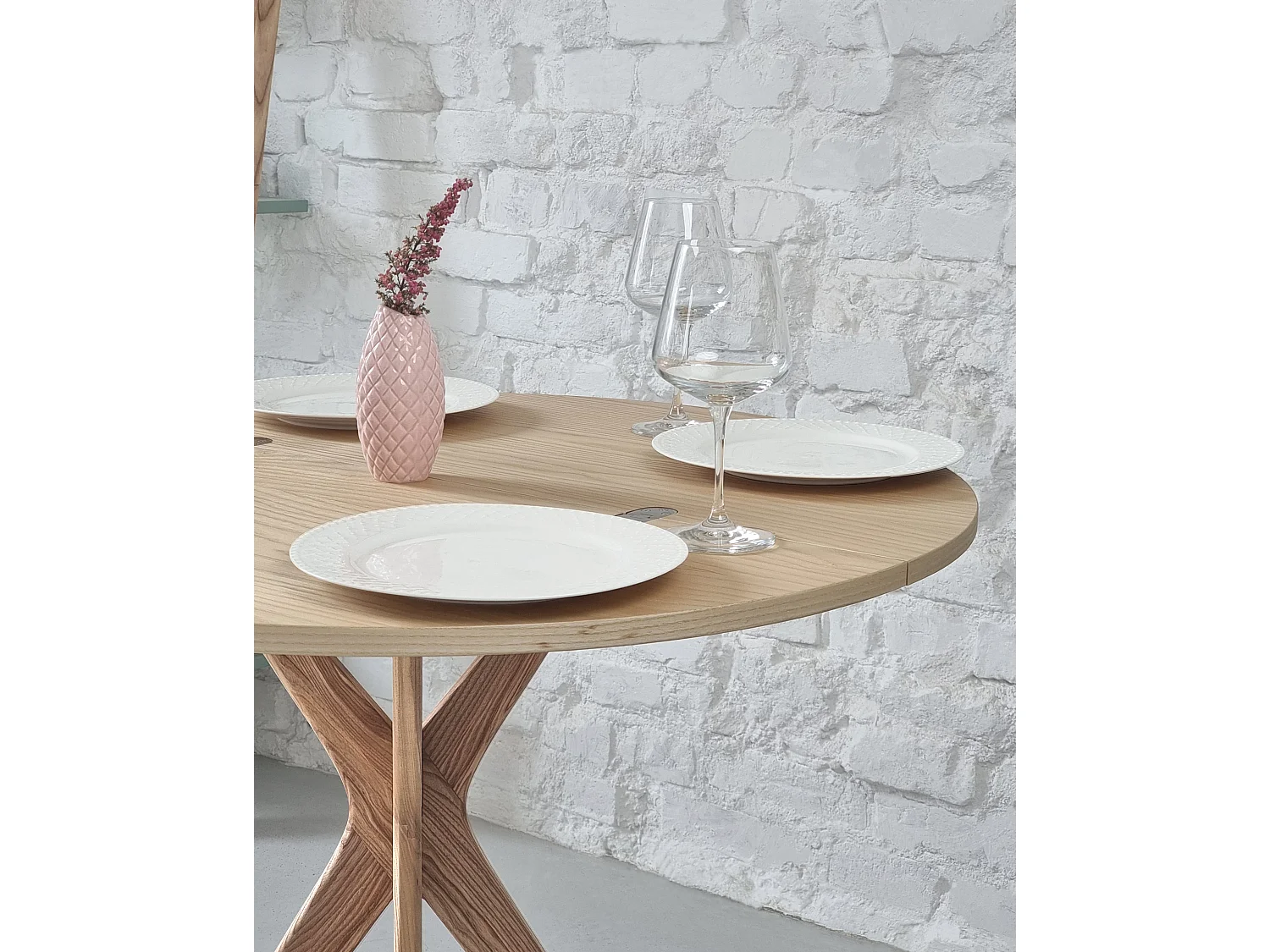 Halbrunder ausziehbarer Esstisch 90 cm Jubi Esche